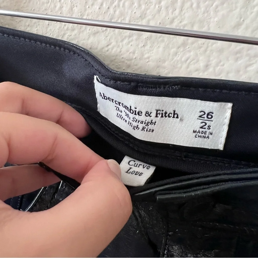 Abercrombie & Fitch Abercrombie & Fitch